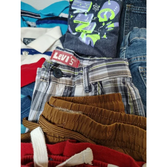 Boys Bundle Size 6 & 7 - Picture 2 of 4